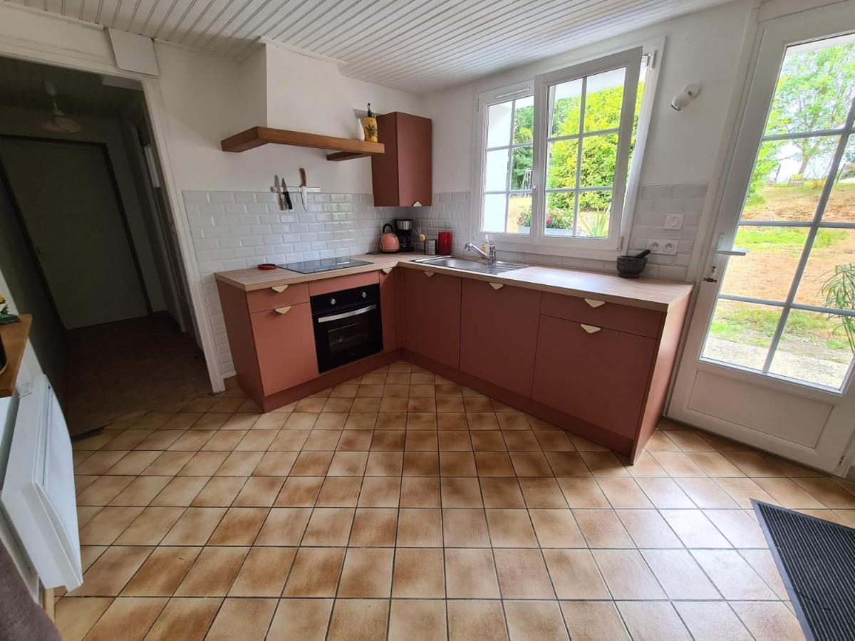 La Maison Des Tilleuls Saint-Germain-Sur-Seves 외부 사진