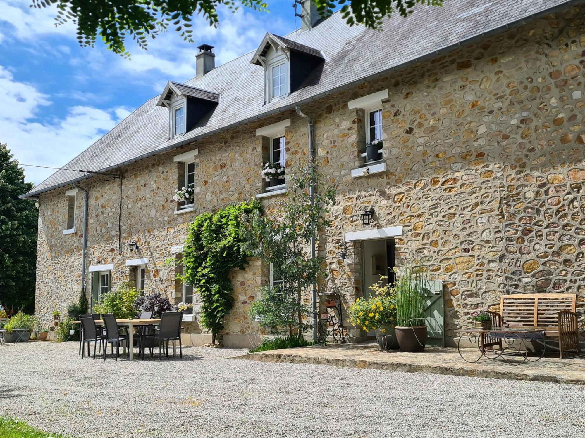 La Maison Des Tilleuls Saint-Germain-Sur-Seves 외부 사진